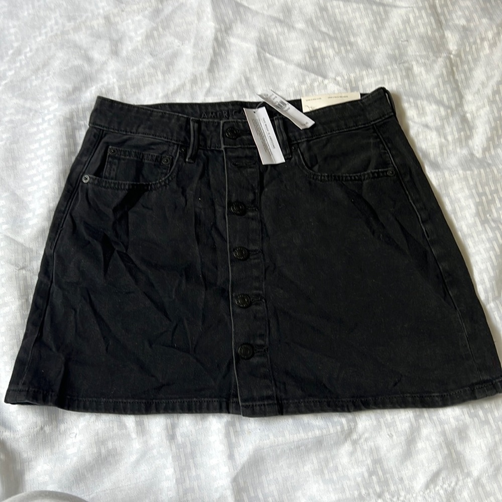 Brand new American Eagle black denim skirt